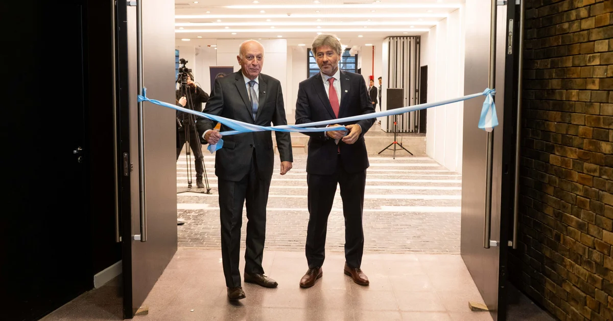 El ministro Mahiques entregó al Ministerio Público Fiscal el edificio Presidente Alfonsín para fortalecer el sistema acusatorio