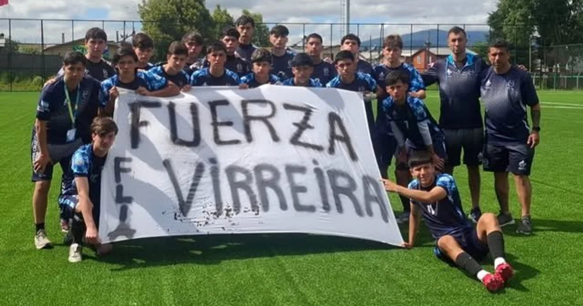 Foto oficial: La Selección de Santa Cruz homenajeó a José y Leo en los Juegos de la Araucanía