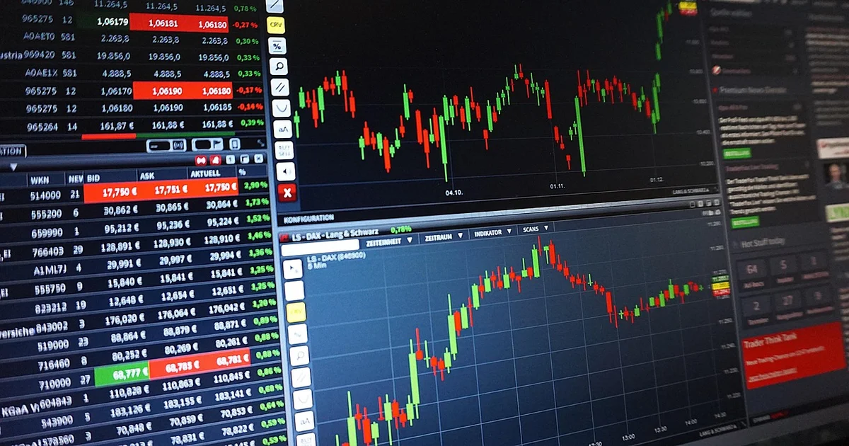 We asked ChatGPT, Gemini, and Claude to invest 1 million pesos, and this AI made more profit