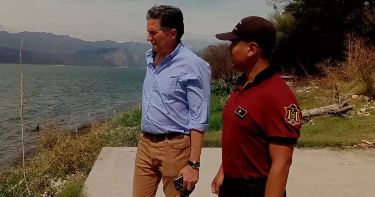 Foto oficial: Supevisaron el servicio policial de la División Lacustre y Fluvial y de la Comisaria 11 en Coronel Moldes