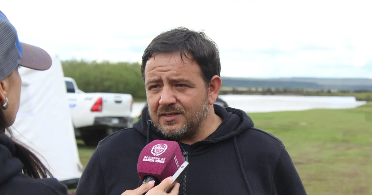 Foto oficial: Desarrollo Social brinda asistencia alimentaria en el rastrillaje de Palermo Aike