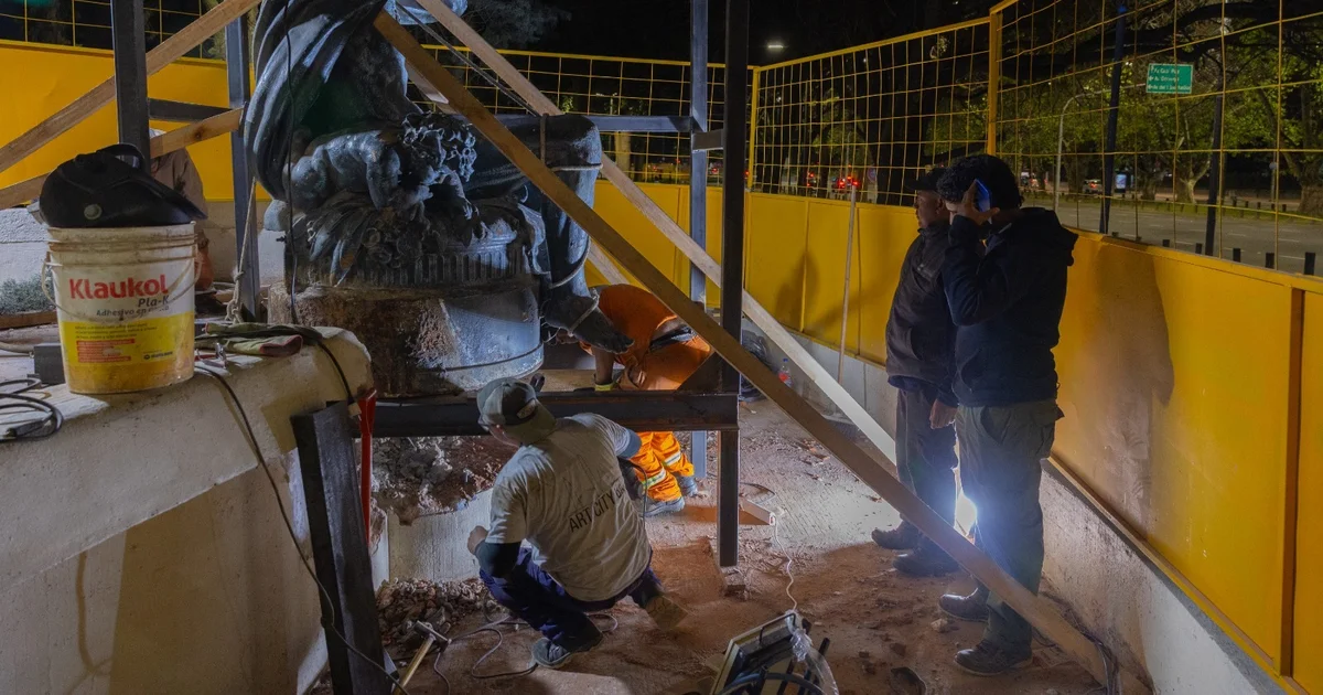 Foto oficial: Fuente Monumental: arranca el armado de un rompecabezas desperdigado por tres barrios de la Ciudad