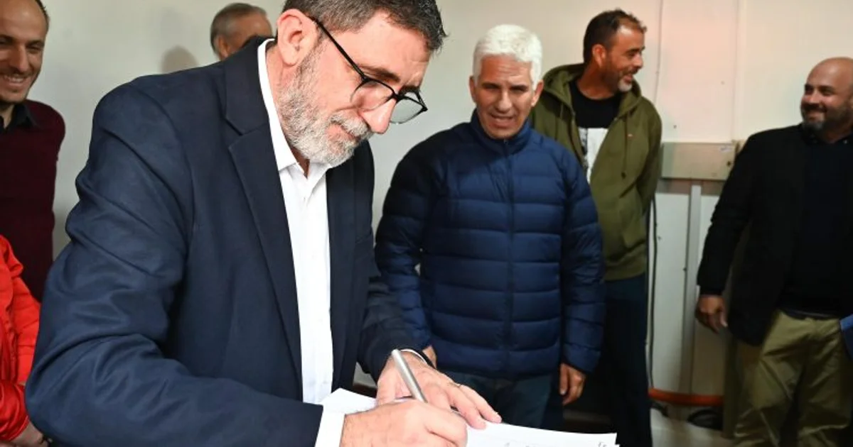 Foto oficial: La Provincia ampliará la capacidad de la Autopista de la Información para cinco localidades