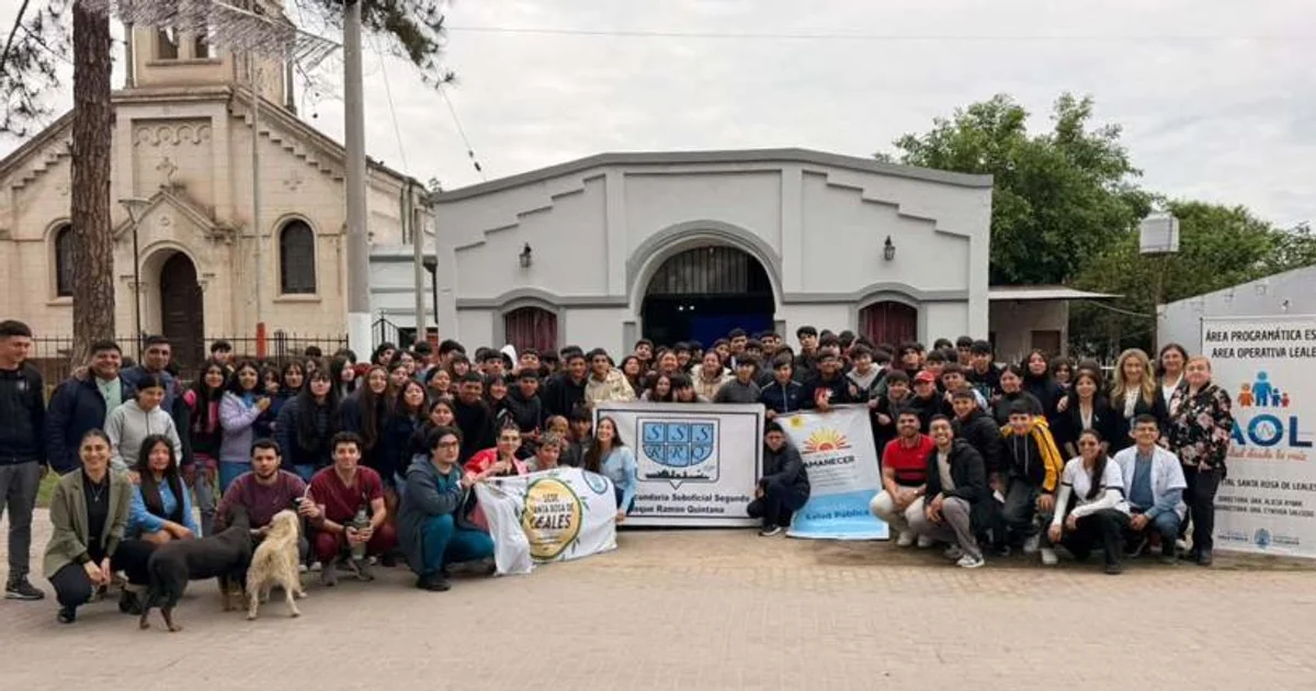 Jornada sobre uso de pantallas, redes sociales y ludopatía en adolescentes de Santa Rosa de Leales