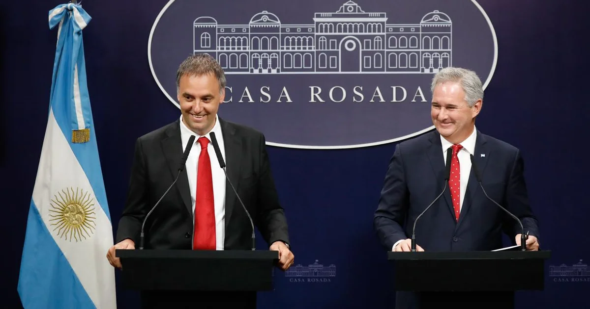 Balotaje en Brasil: la mayoría de los argentinos prefiere a Lula, aunque cree que a Milei le conviene Bolsonar...