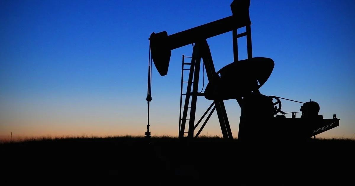 Are gas prices rising? Oil prices pressure fuels