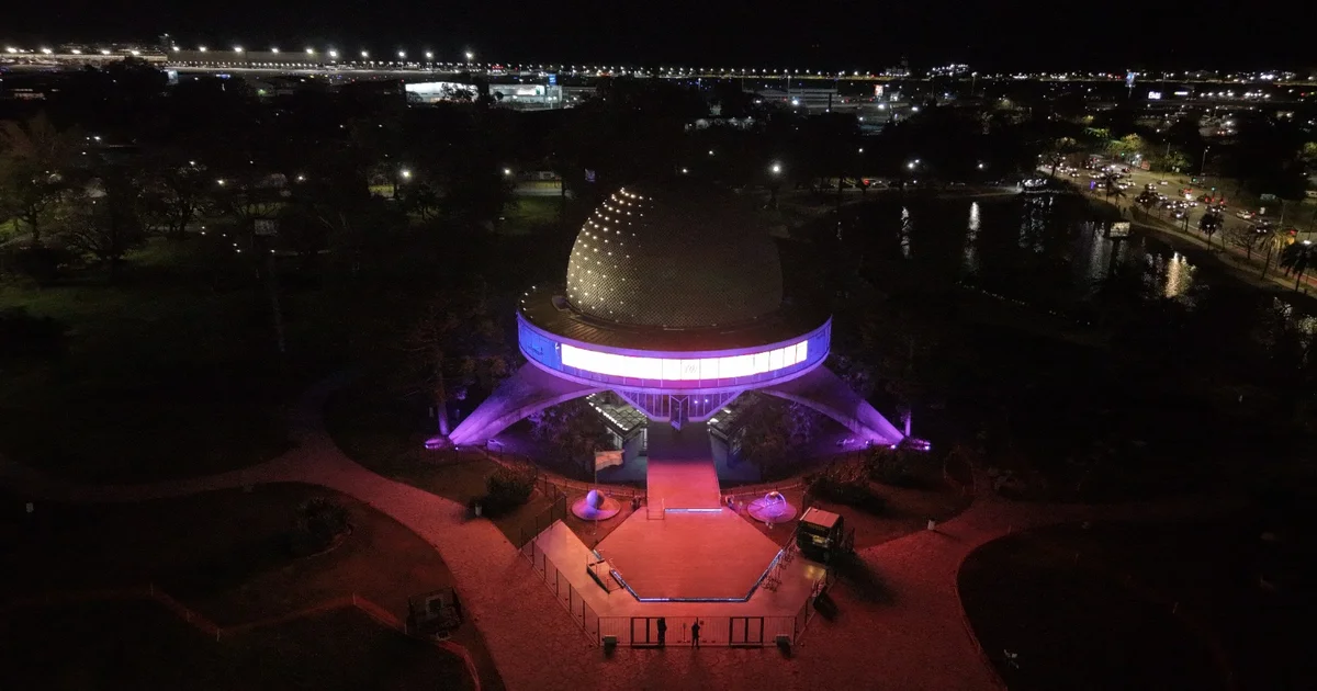 Ciudad renovó la iluminación del Planetario: 390 nuevas luces interactivas para un ícono porteño