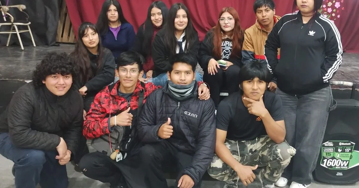 Foto oficial: Desarrollo Humano impulsa proyectos de emprendedurismo en el Bachillerato Nº 16