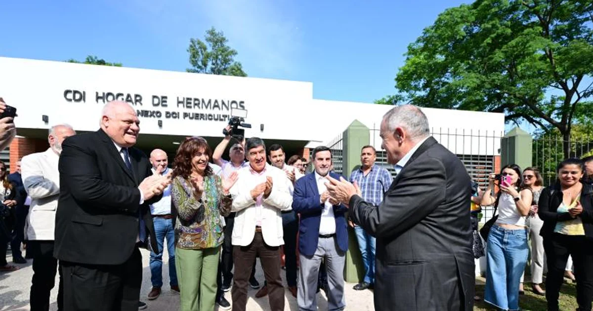 Official photo: Jaldo inauguró el nuevo anexo del Instituto de Puericultura en Yerba Buena