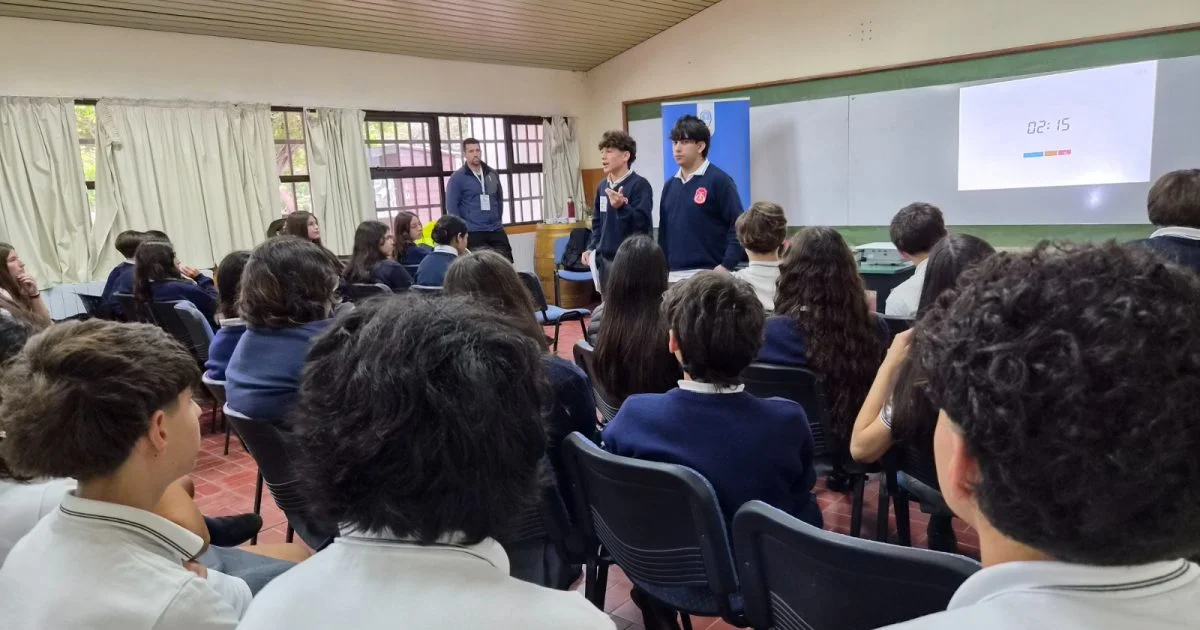 Foto oficial: Estudiantes de la Escuela de Agricultura de la UNCuyo diseñaron soluciones para la minería urbana