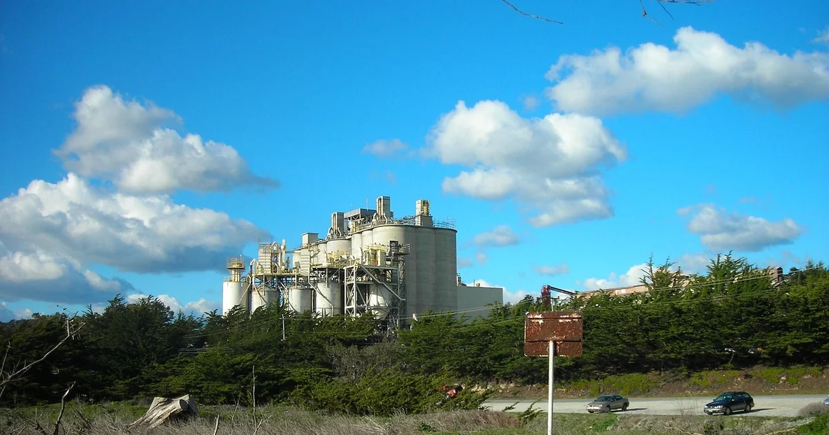 Stellantis alcançou 1,5 milhão de veículos fabricados em Córdoba e reafirmou seus planos industriais