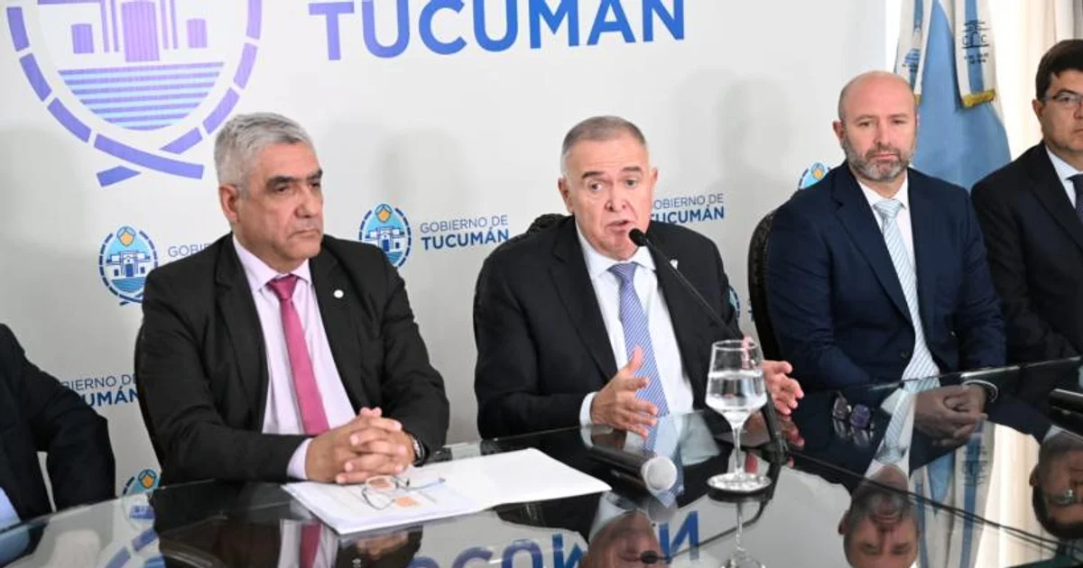 Official photo: Jaldo destacó la reducción de la estructura estatal "para que el costo de funcionamiento sea menor”
