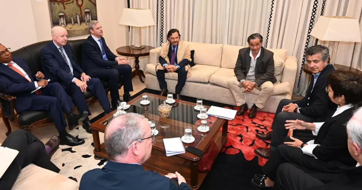 Foto oficial: Taca Taca: Sáenz se reunió con el CEO de First Quantum Minerals por el proyecto de cobre que prevé una inversión de hasta USD 5.250 millones