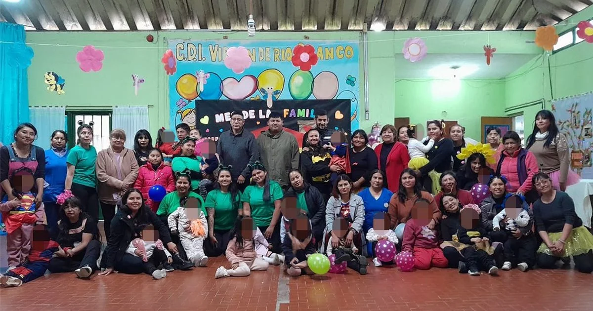 Foto oficial: Jornada de integración por el mes de la familia