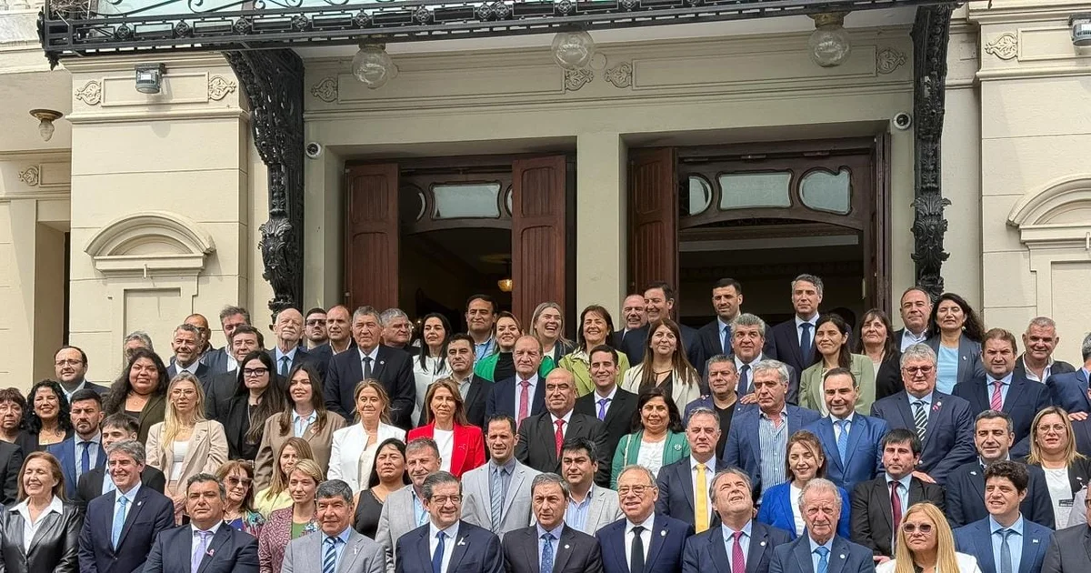 El parlamento del Norte Grande fijó postura sobre la crítica coyuntura económica y social del país
