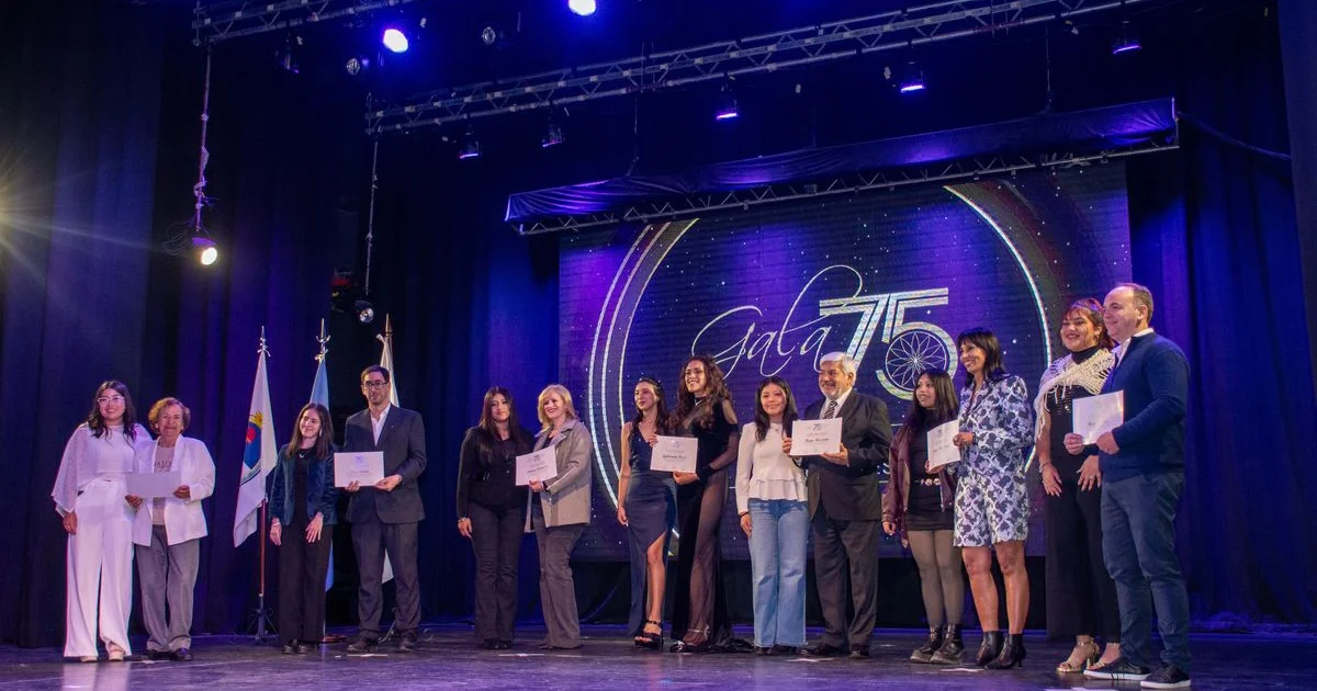 La FNE celebró sus 75 años con una gala de reconocimiento a quienes hicieron su historia