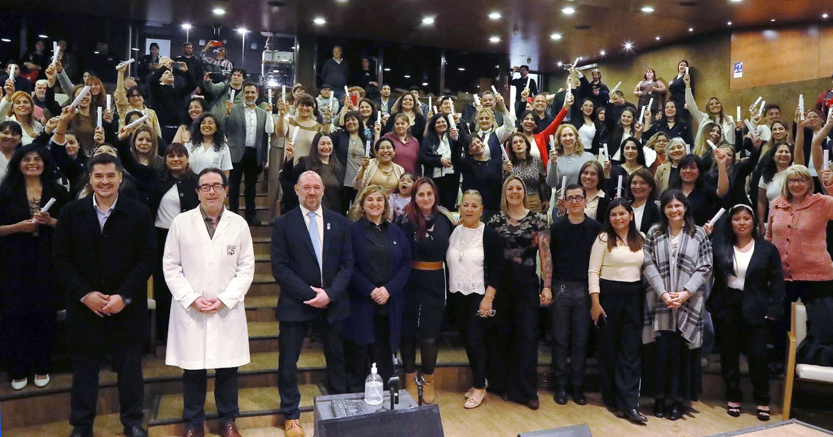 113 nursing professionals obtained certification in four strategic specialties for the health system