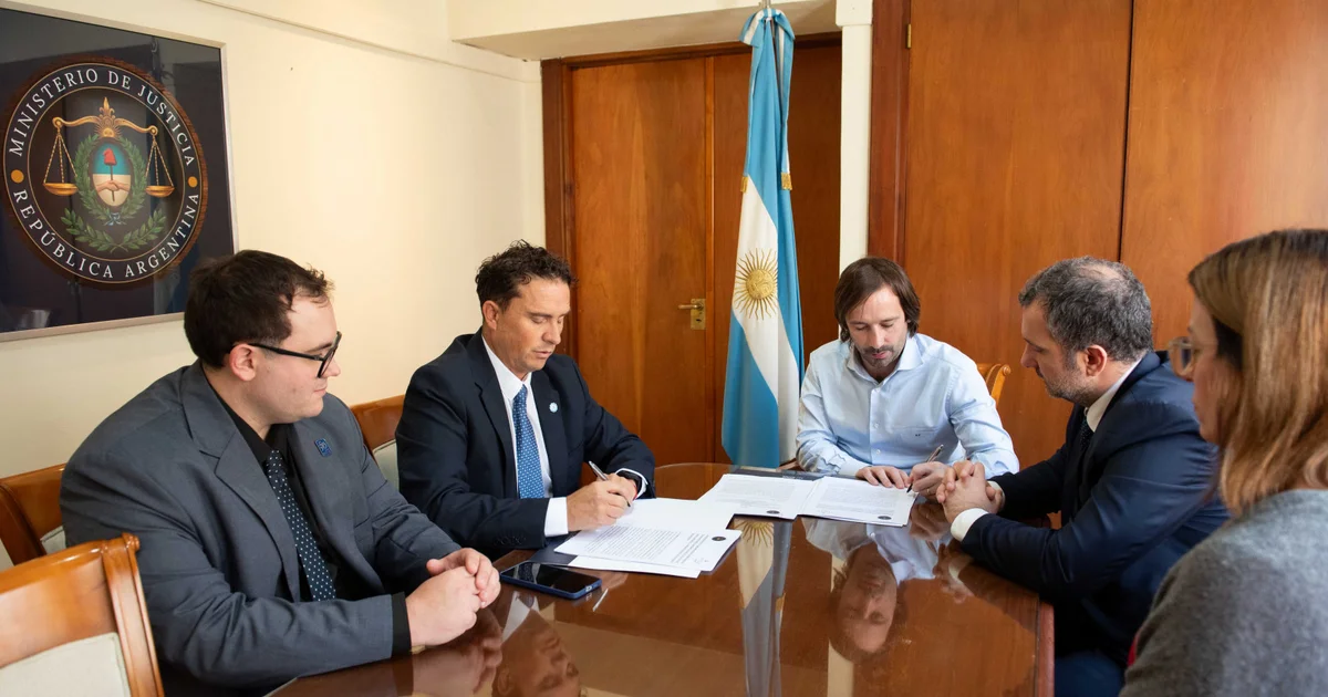 The Justice Ministry promotes a university diploma on the accusatory criminal system