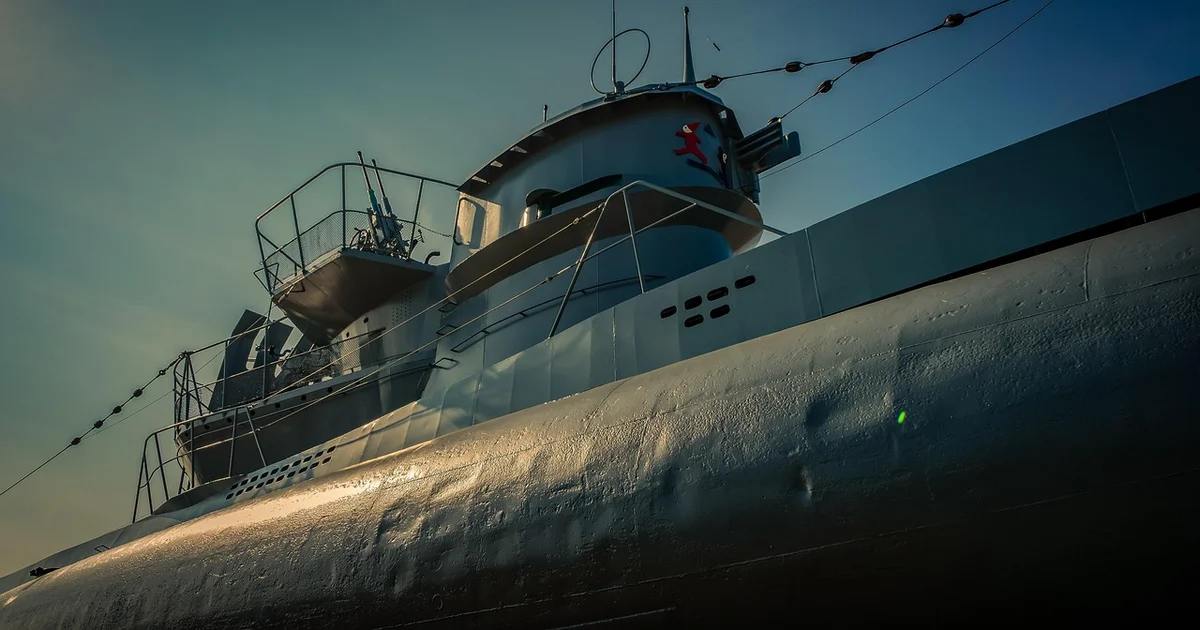 Under military secrecy, these are the submarine options the Government is considering