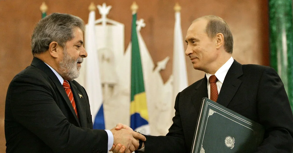 Foto: Vladimir Putin with Luiz Inácio Lula da Silva-2