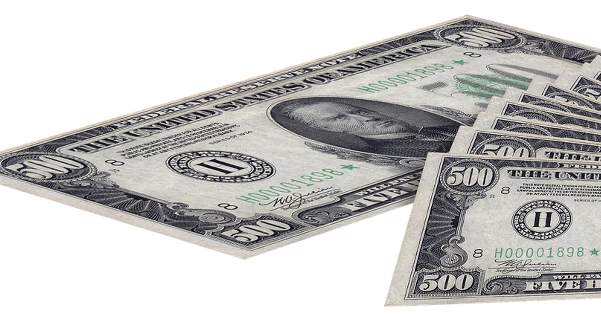Illustrative photo: Blue dollar remains at record high, widening gap with official dollar